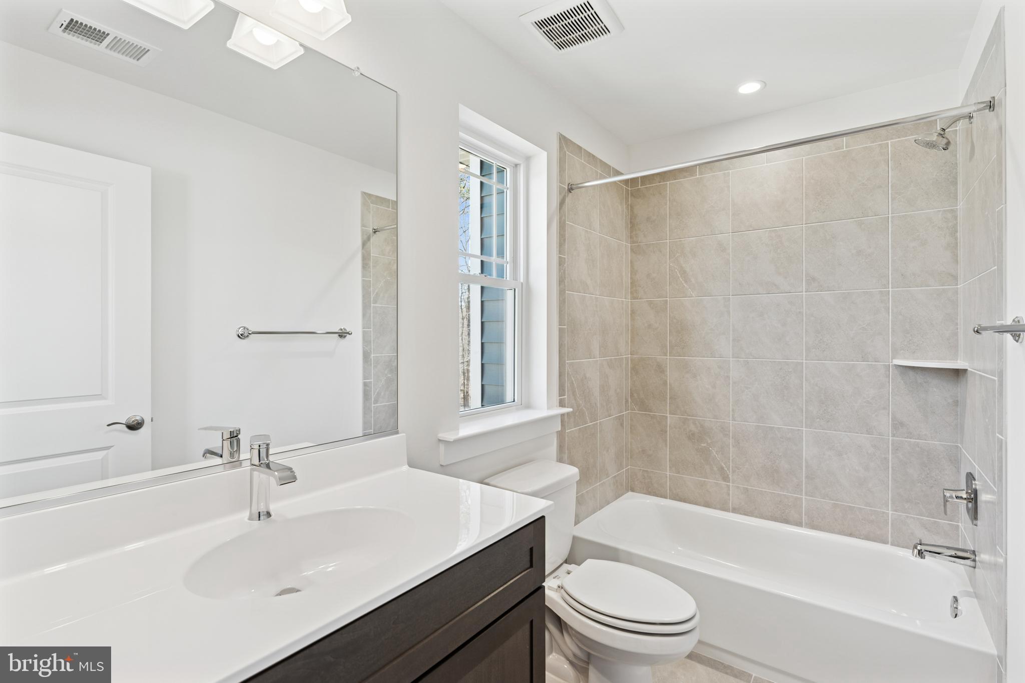 SABRINA PARK - Residential