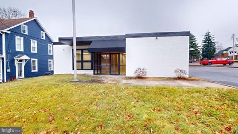 Photo of 13594 Monterey Ln, BLUE RIDGE SUMMIT, PA 17214 (MLS # PAFL2026804)