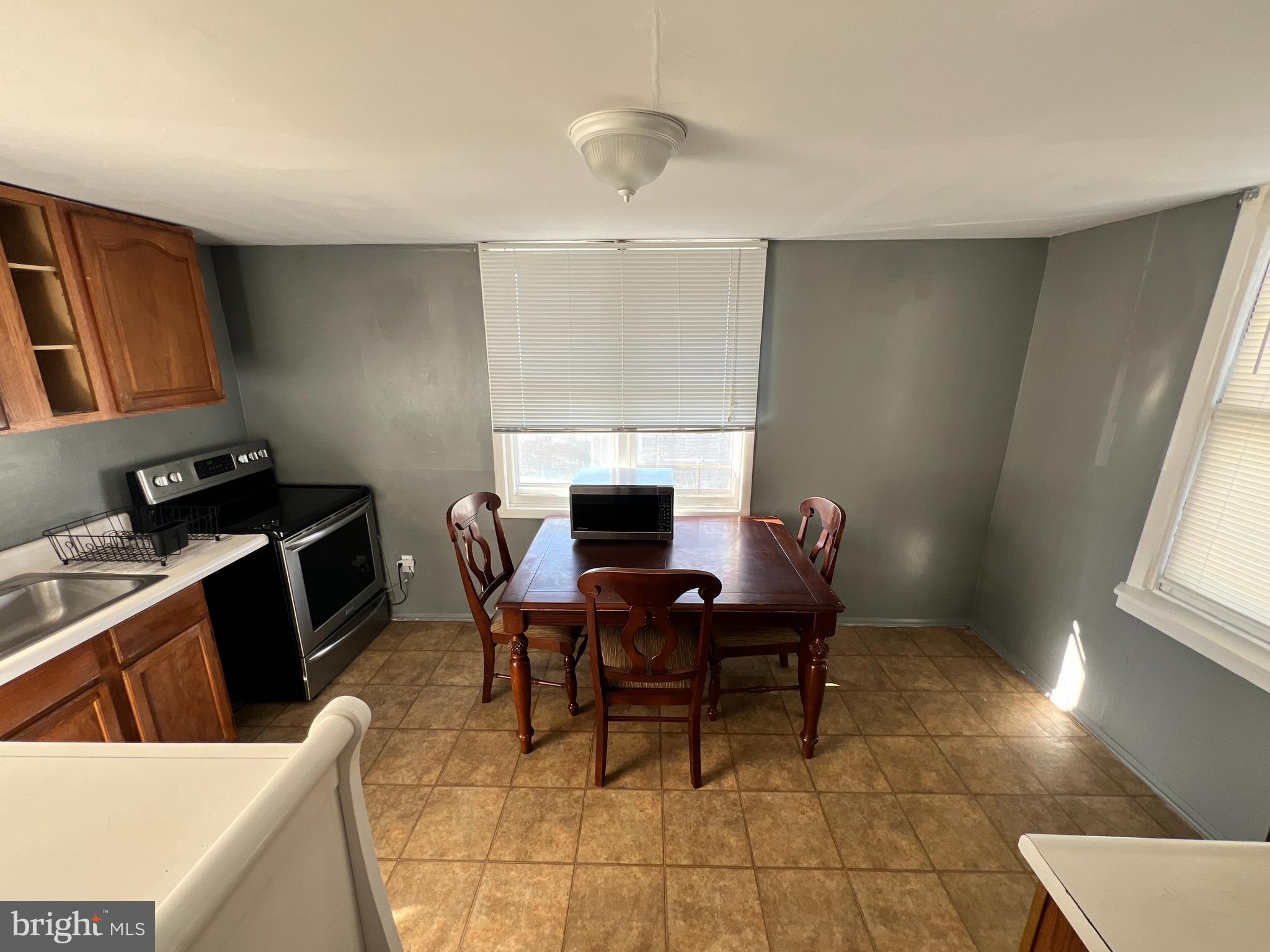 502 S MAIN STREET 2B