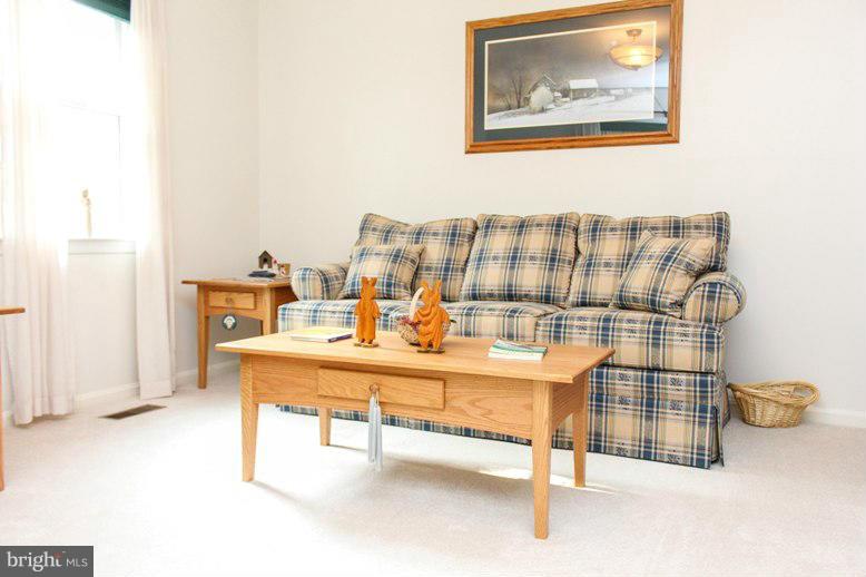 PINE RIDGE - Residential