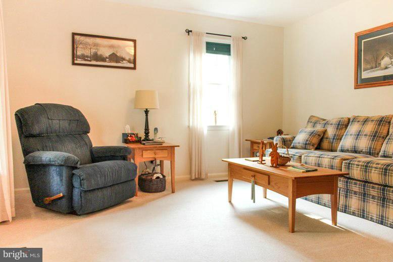 PINE RIDGE - Residential