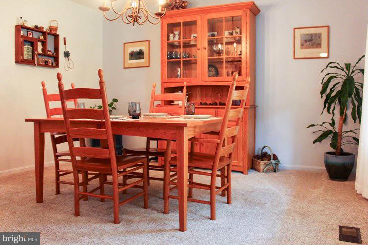 PINE RIDGE - Residential