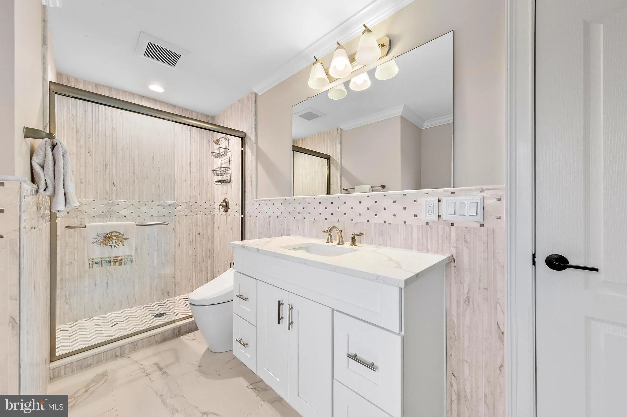 Long Beach Township, New Jersey 08008, United States, 7 Bedrooms Bedrooms, ,5 BathroomsBathrooms,Residential,Active,69941