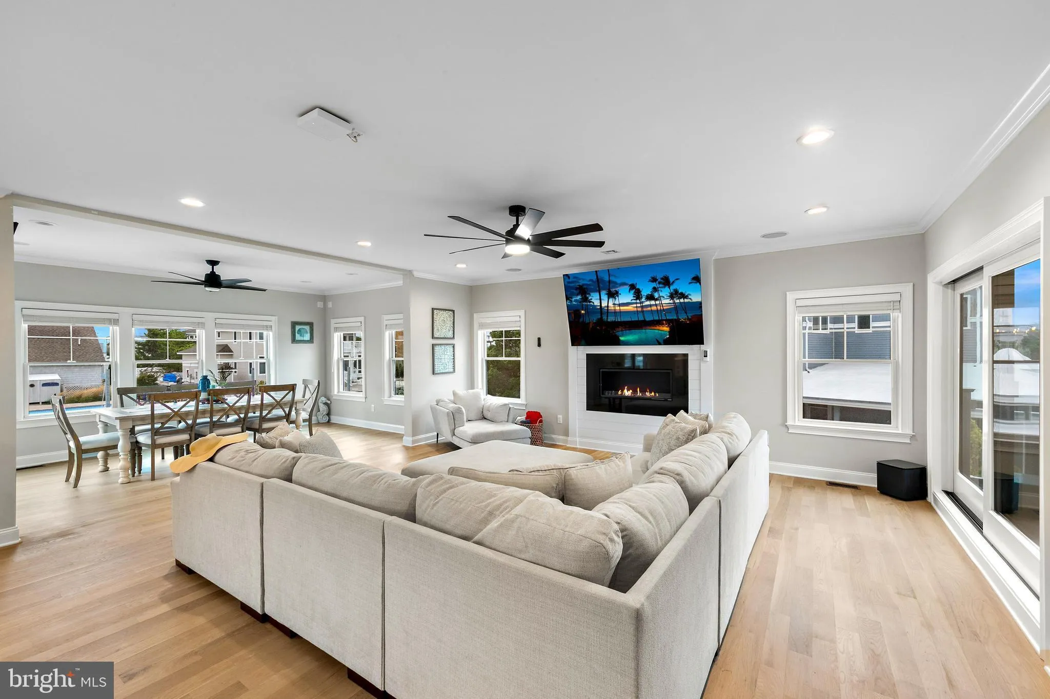 Long Beach Township, New Jersey 08008, United States, 7 Bedrooms Bedrooms, ,5 BathroomsBathrooms,Residential,Active,69941