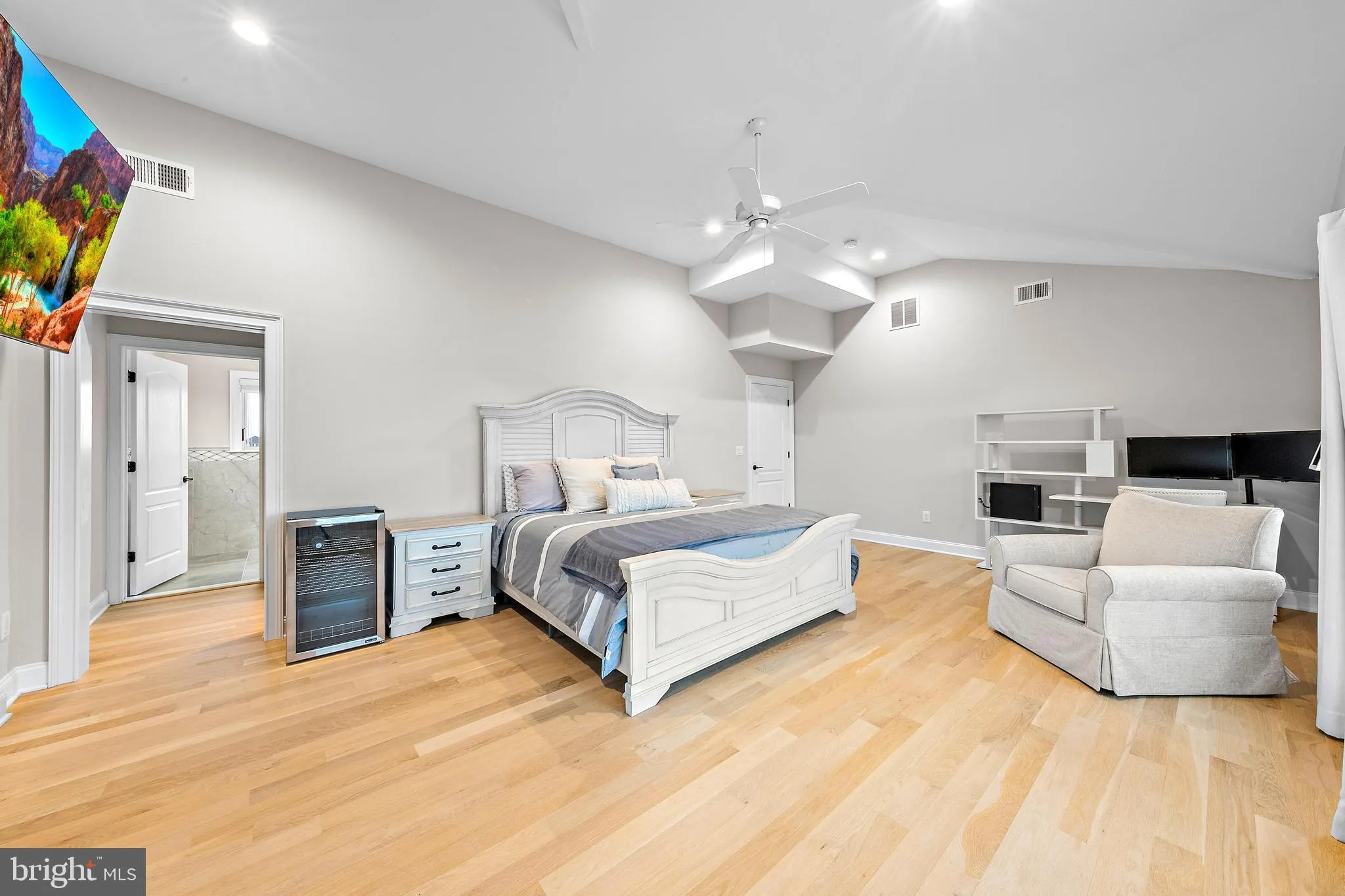 Long Beach Township, New Jersey 08008, United States, 7 Bedrooms Bedrooms, ,5 BathroomsBathrooms,Residential,Active,69941