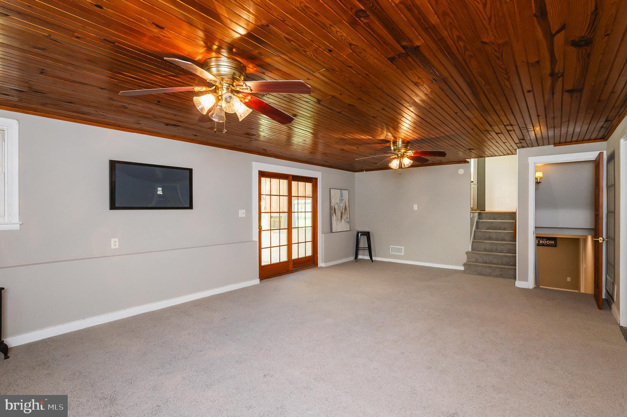 WATERFORD - Residential