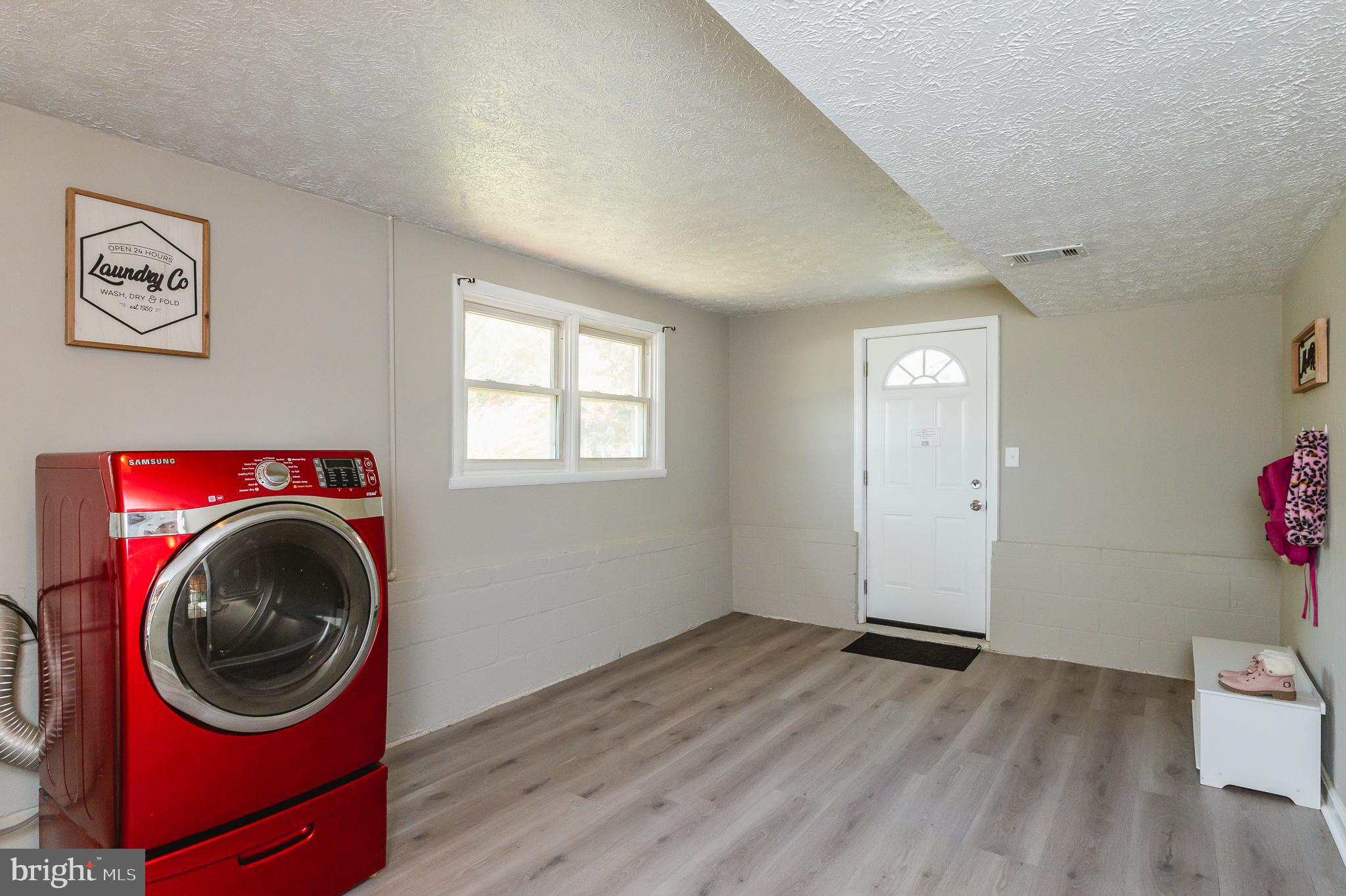 WATERFORD - Residential