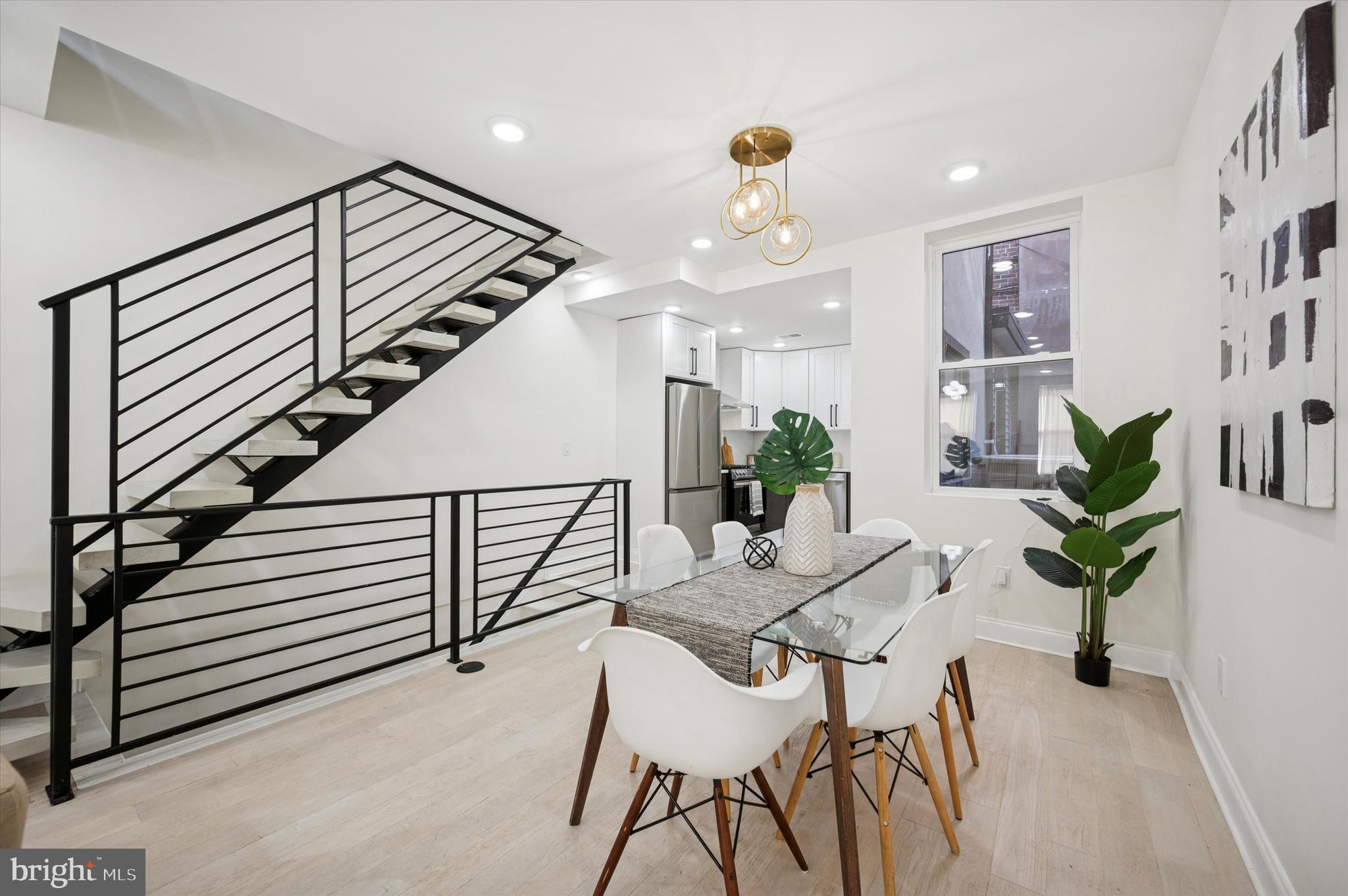 FRANCISVILLE - Residential