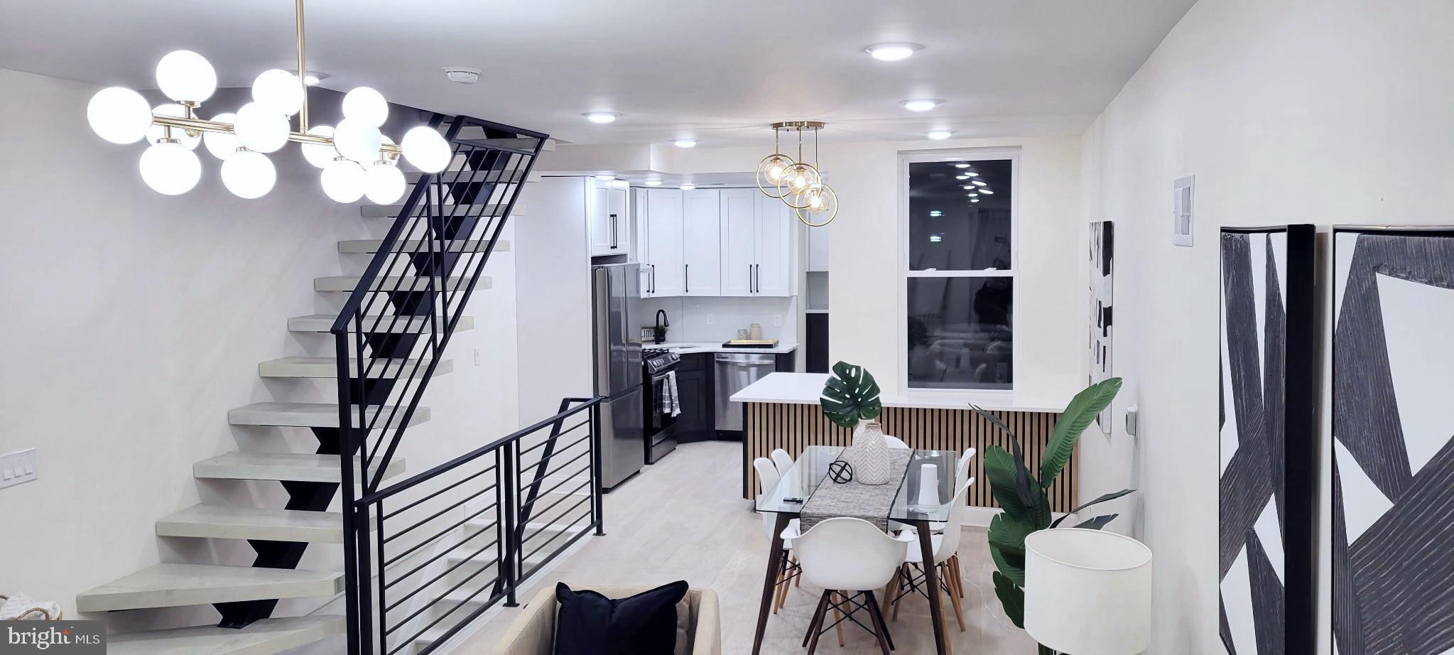 FRANCISVILLE - Residential