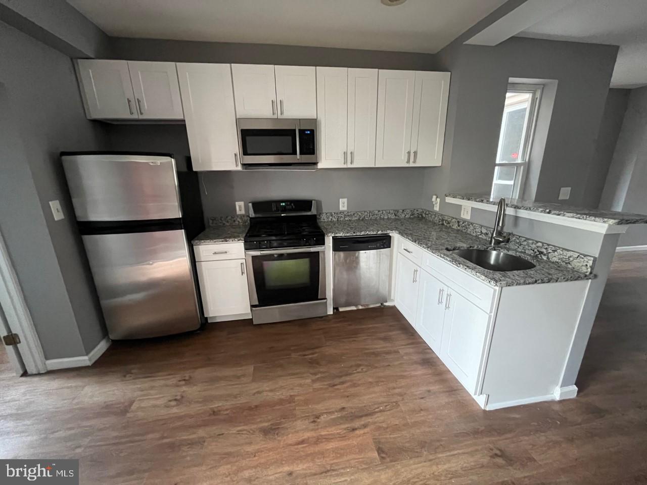 HARWOOD - Residential Lease