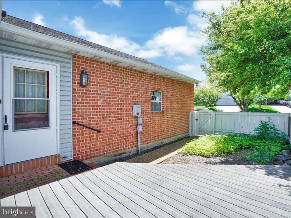 Photo of 168 TREETOPS DR, LANCASTER, PA 17601 (MLS # PALA2035016)