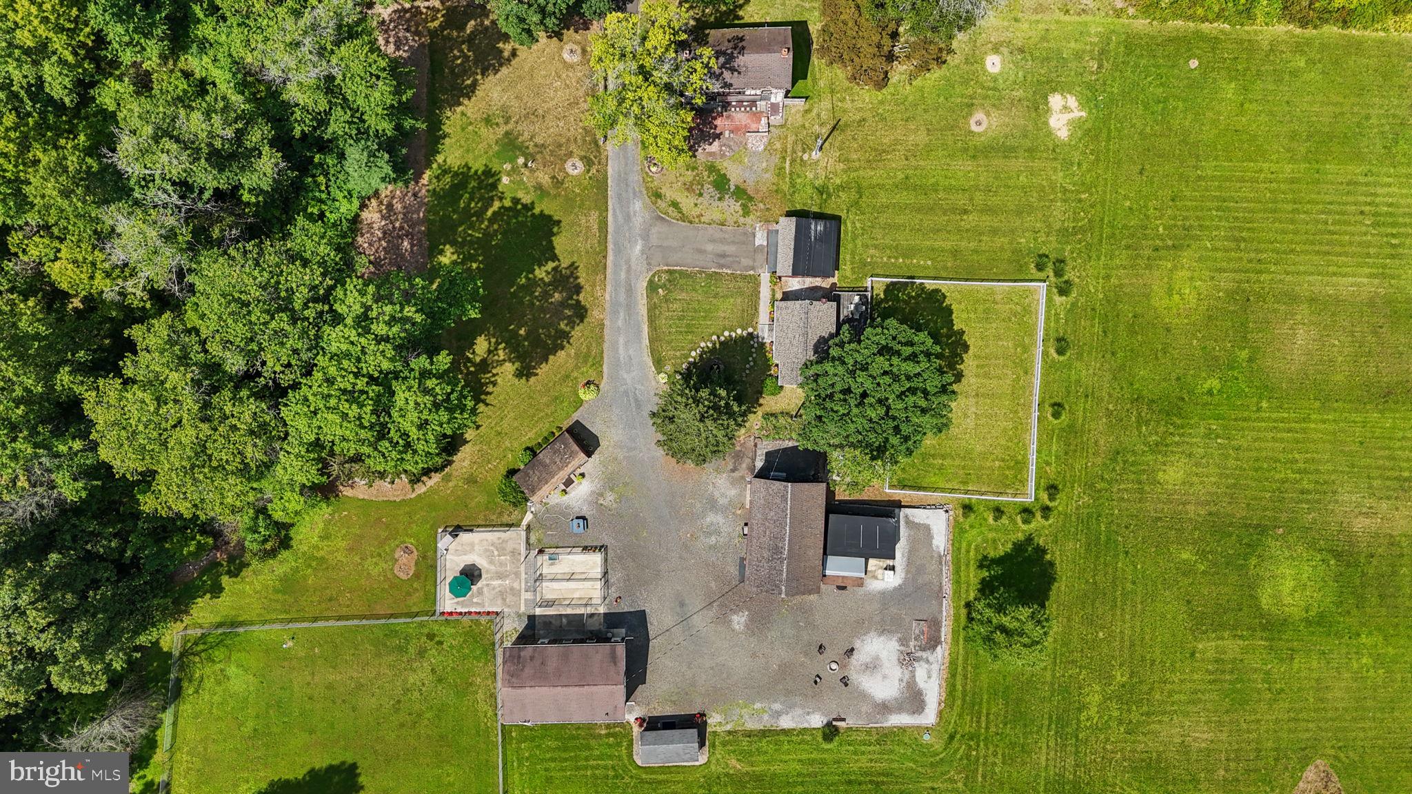 2535 SECOND STREET PIKE