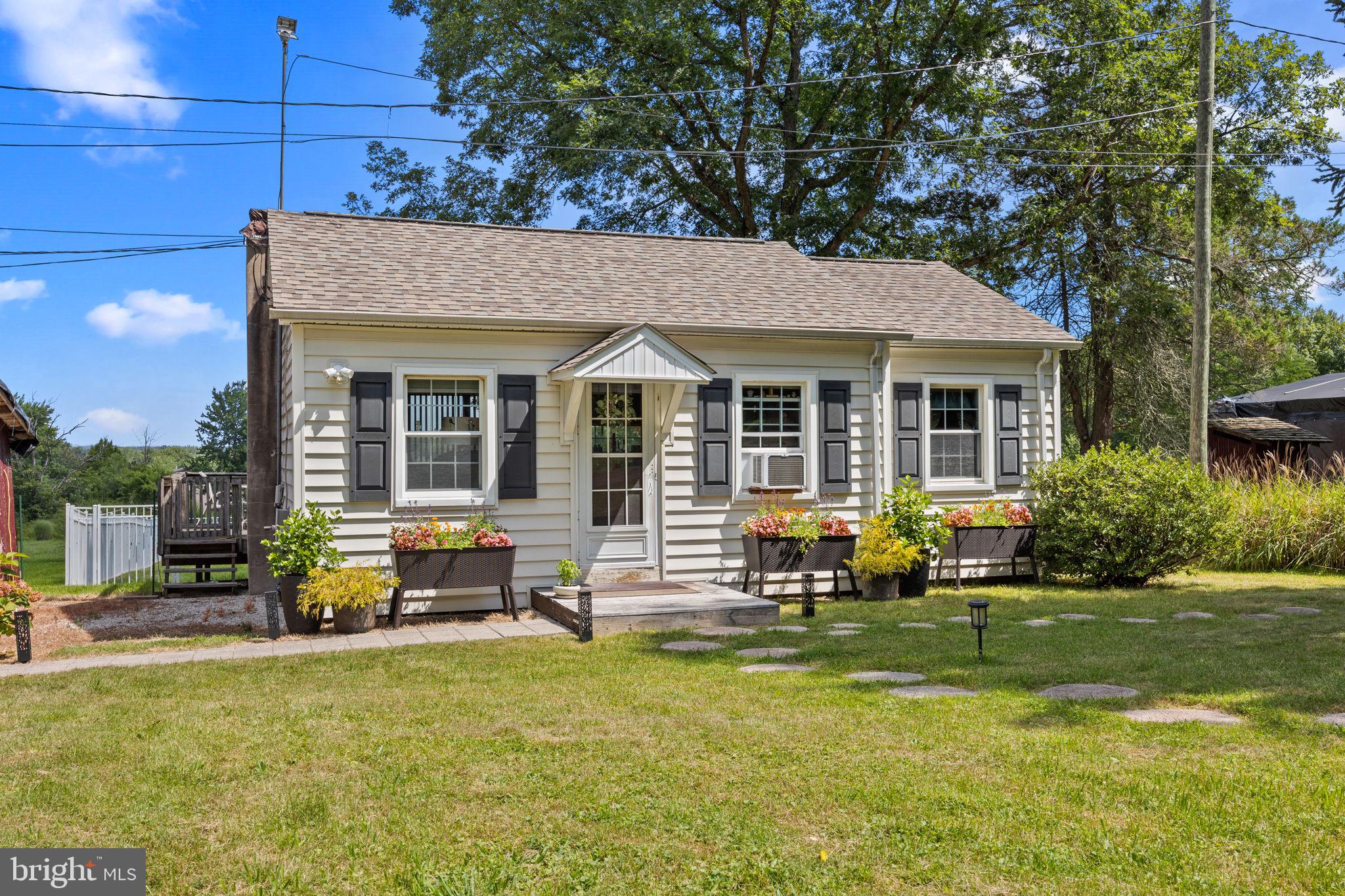 2535 SECOND STREET PIKE