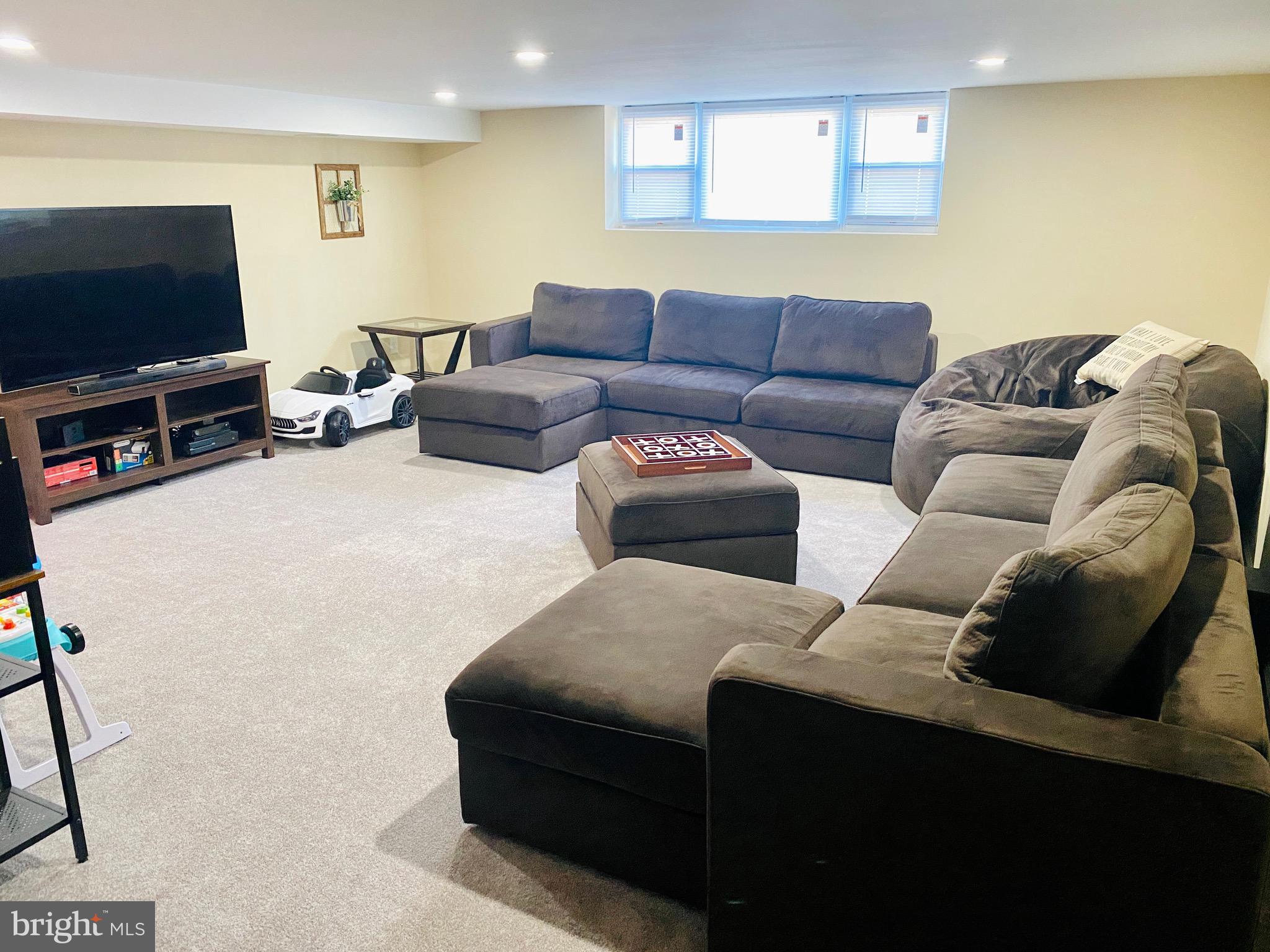 PENNYPACK - Residential Lease
