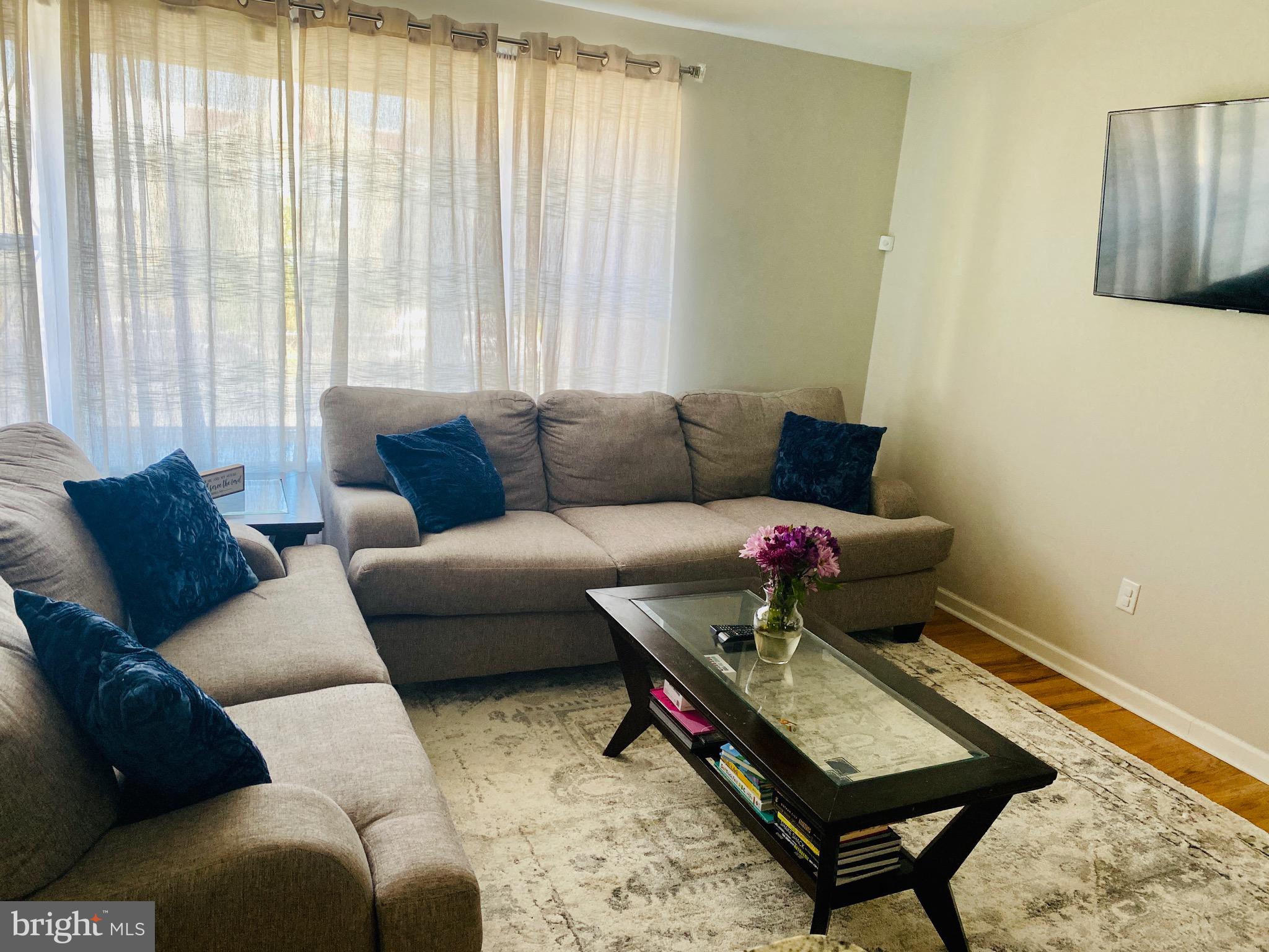 PENNYPACK - Residential Lease