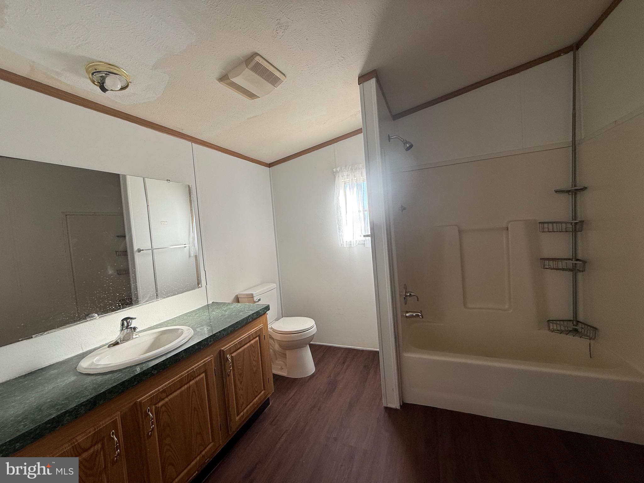 VALLEY VIEW MHP - Residential