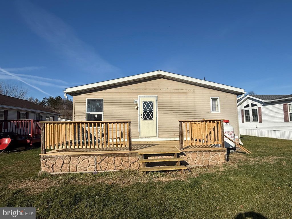 Photo of 100 Lilly Drive, EPHRATA, PA 17522 (MLS # PALA2080556)