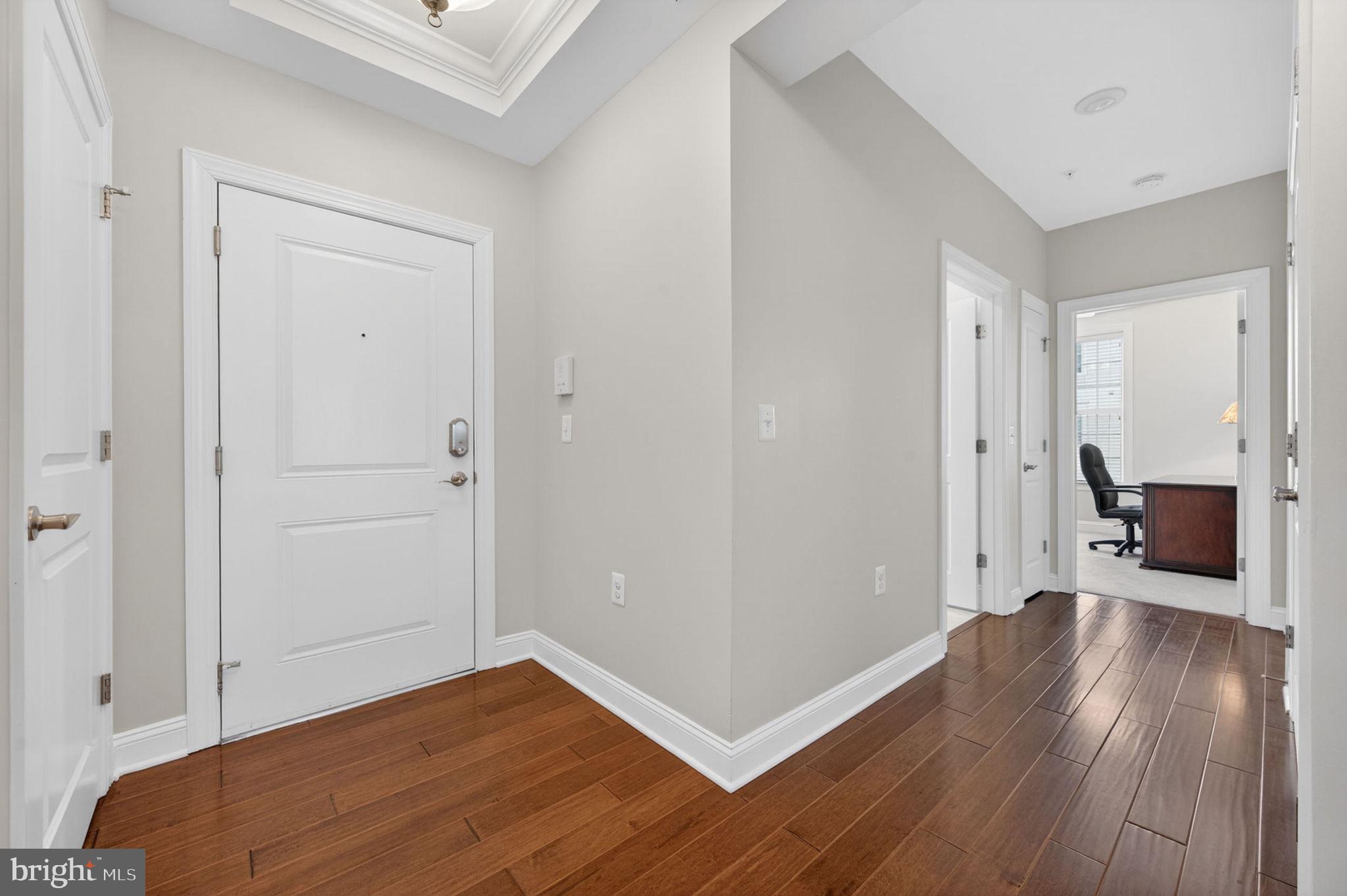 44605 YORK CREST TERRACE 300