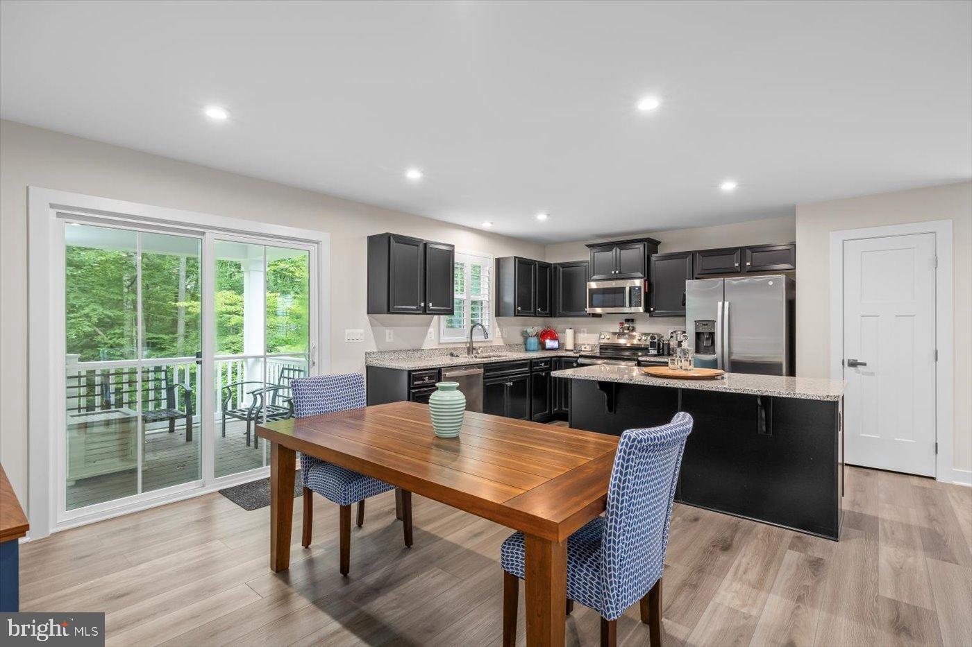 REGENCY AT CHANCELLORSVILLE NORTH - Residential