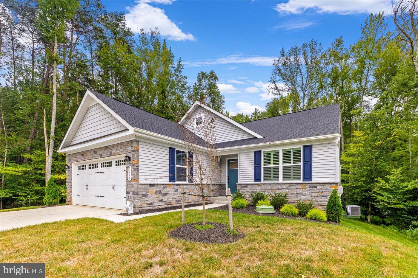 REGENCY AT CHANCELLORSVILLE NORTH - Residential