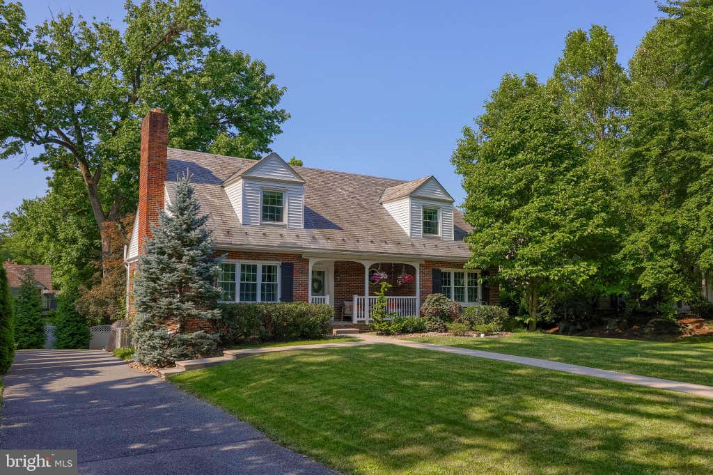 Photo of 1306 Hillcrest Road, LANCASTER, PA 17603 (MLS # PALA2092678)