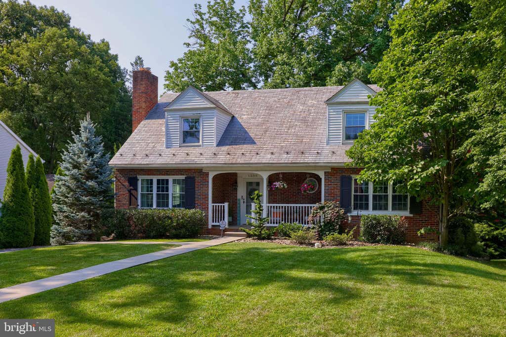 Photo of 1306 Hillcrest Road, LANCASTER, PA 17603 (MLS # PALA2092678)