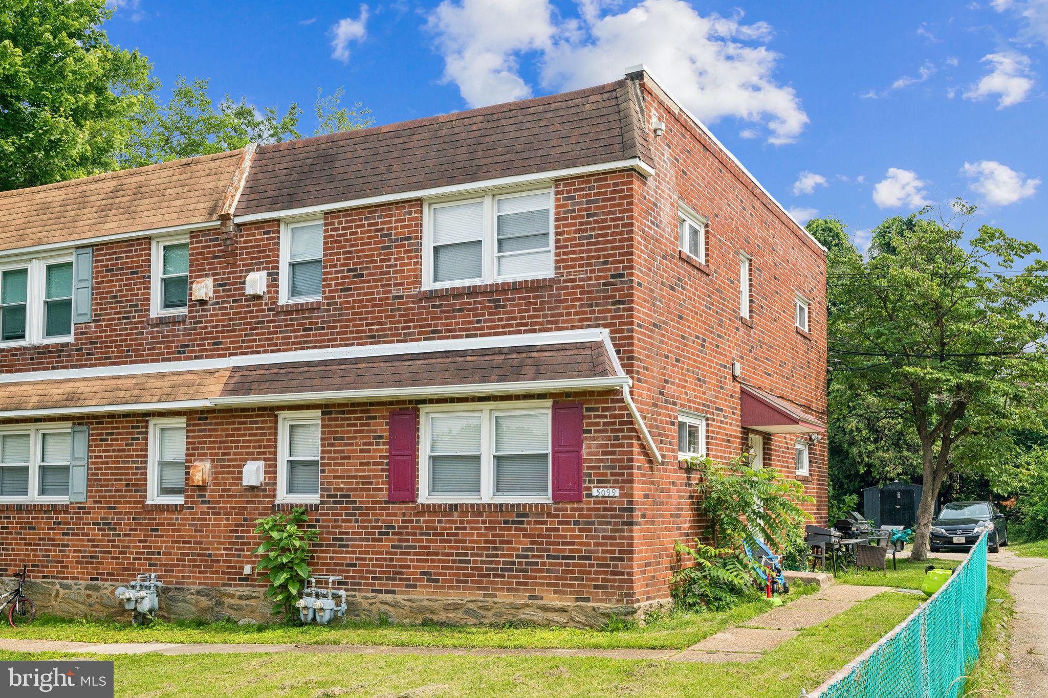 OPEN HOUSE SUNDAY 7/27 11-1 . Brick Duplex in Clifton Heights featuring two 2 bedroom & 1 bathroom units. Both units are the same layout. Interior photos are only of the second floor unit. Current rents are $1,050 (2nd Floor) & $1,395 (1st Floor). Seller pays the water bill and tenants pay gas/electric. The property has central a/c. The 2nd floor rent is lower because the tenant takes care of property maintenance such as lawn, snow, etc. The 2nd floor lease has been renewed at $1,125 starting 7/31/25 through 7/31/26.