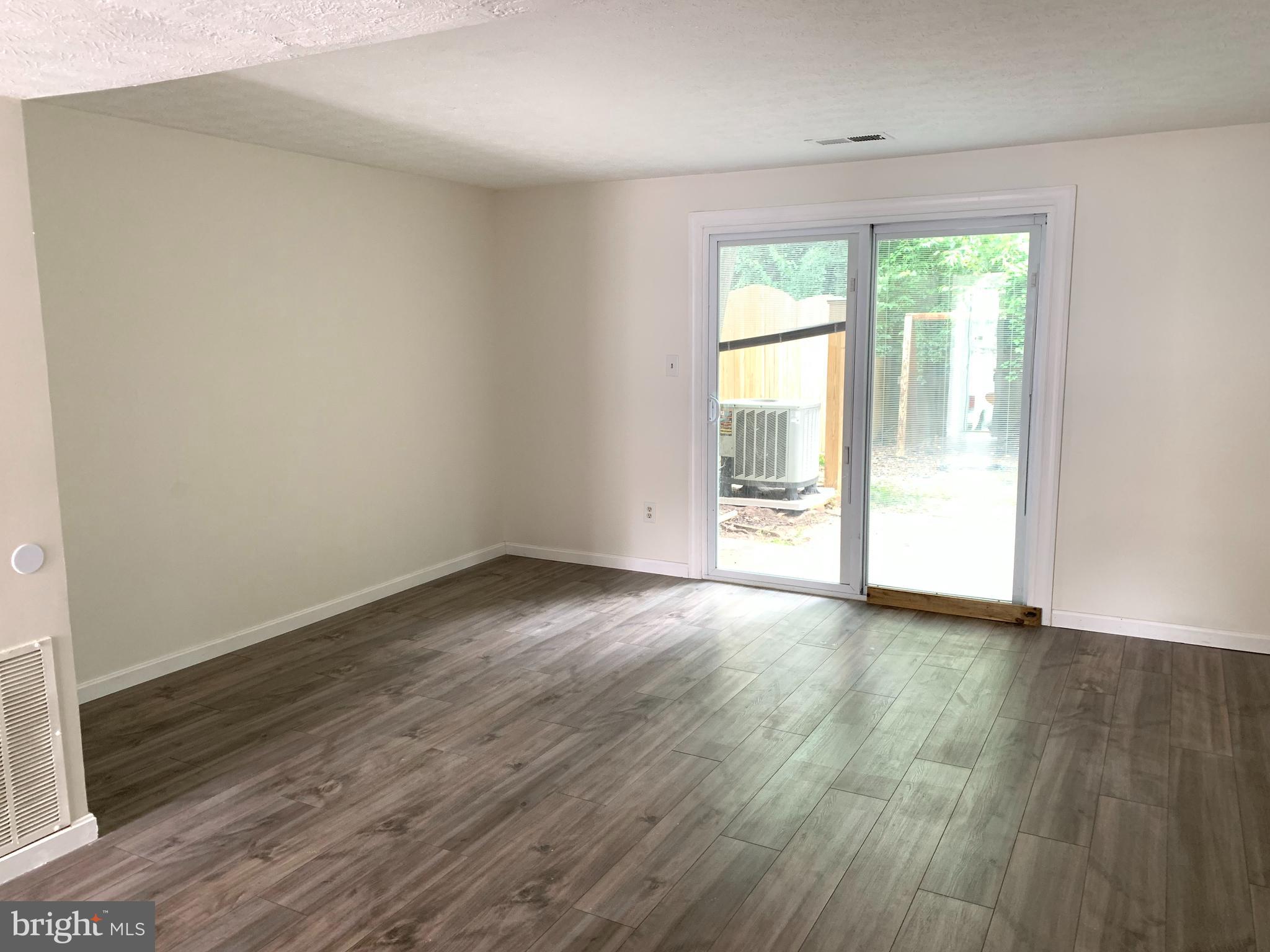 HERITAGE HILL CONDO - Residential