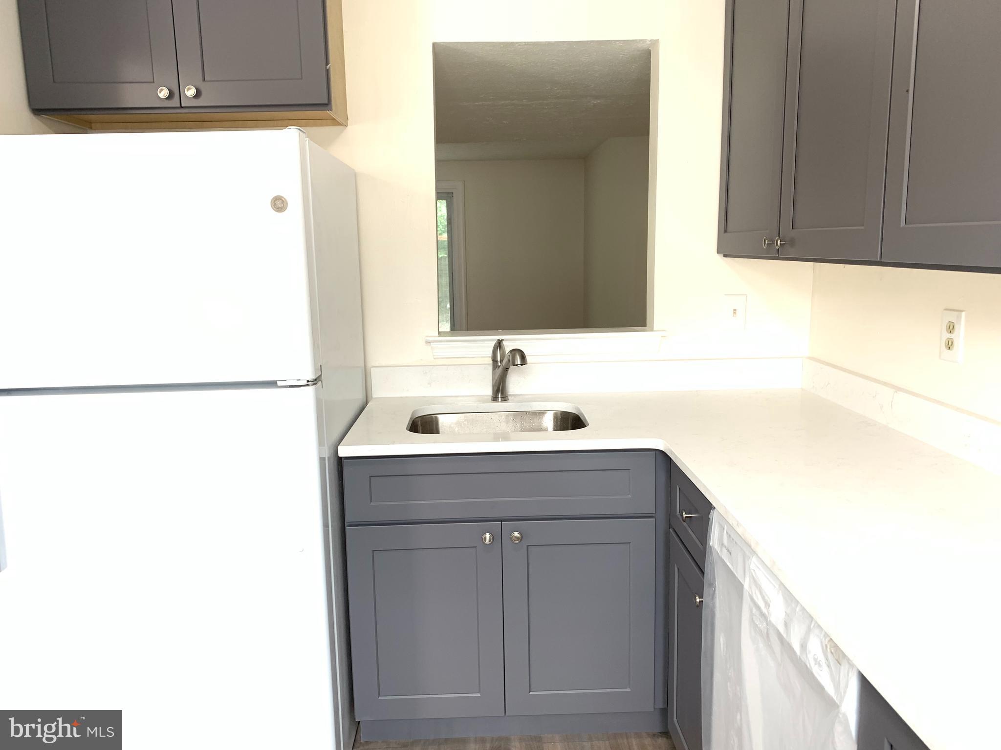 HERITAGE HILL CONDO - Residential