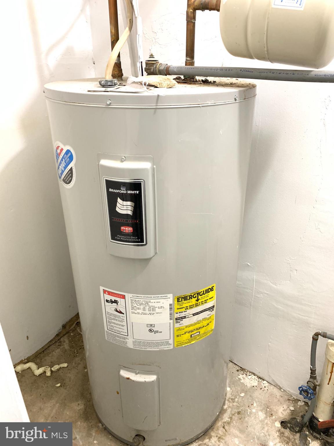 HERITAGE HILL CONDO - Residential