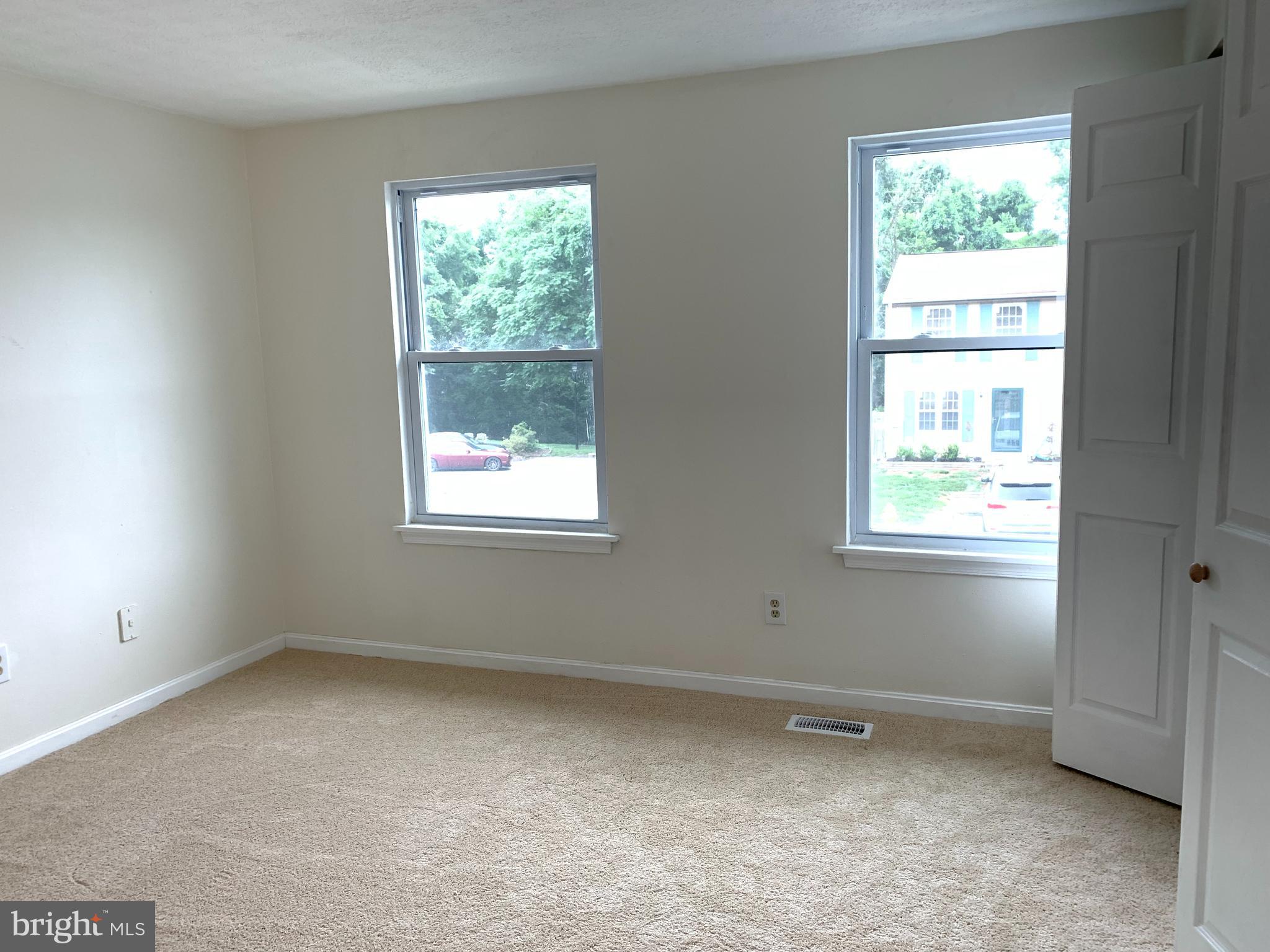 HERITAGE HILL CONDO - Residential