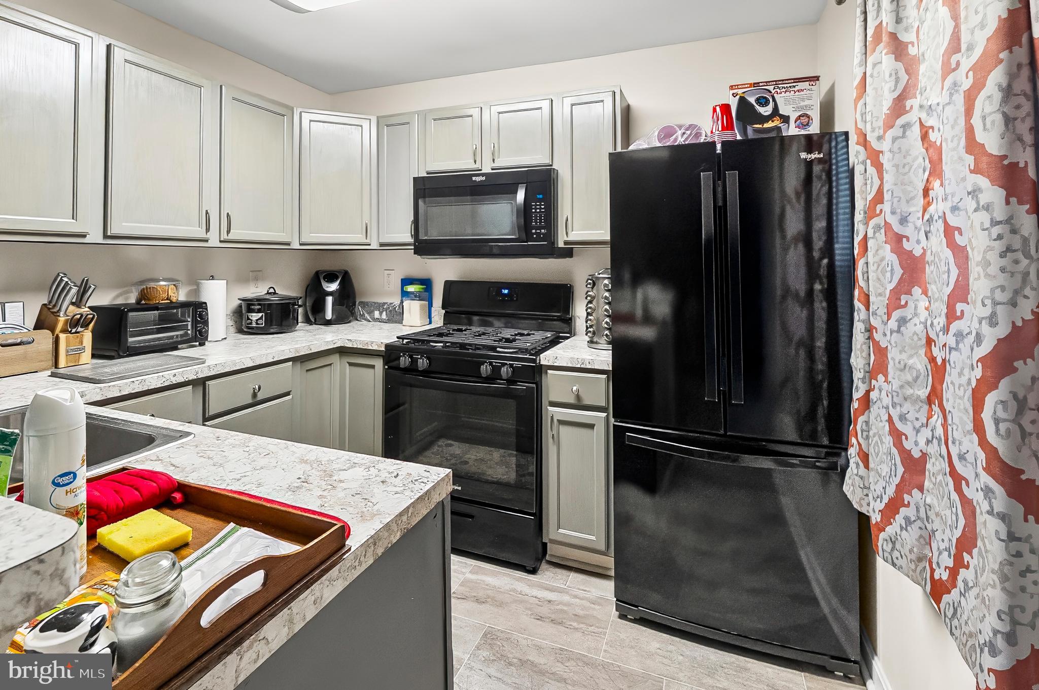 STONE RIDGE - Residential