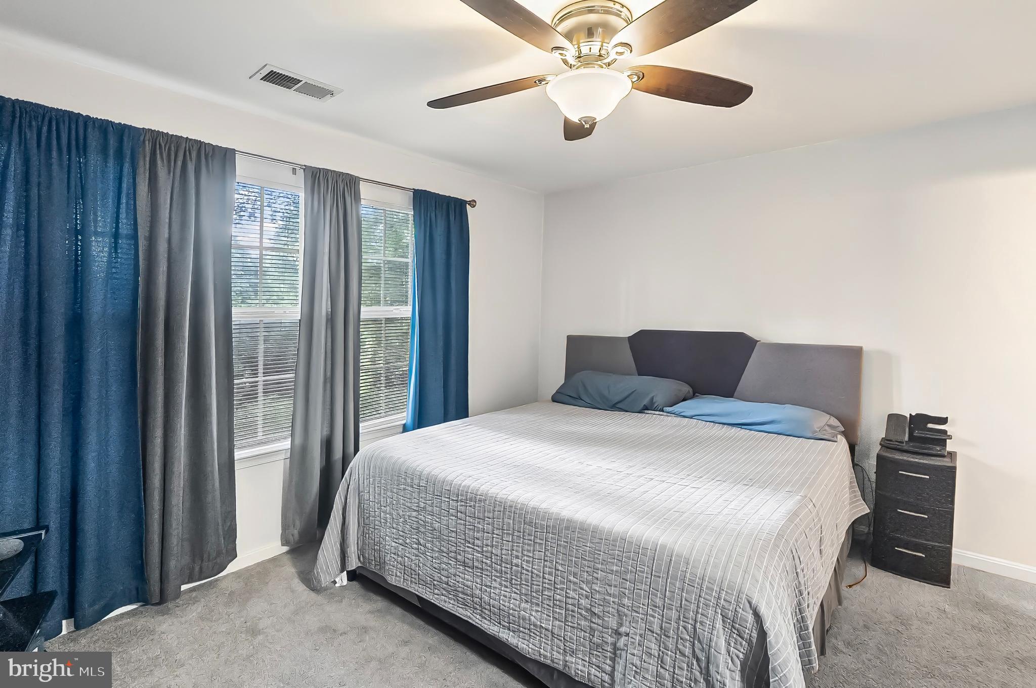 STONE RIDGE - Residential