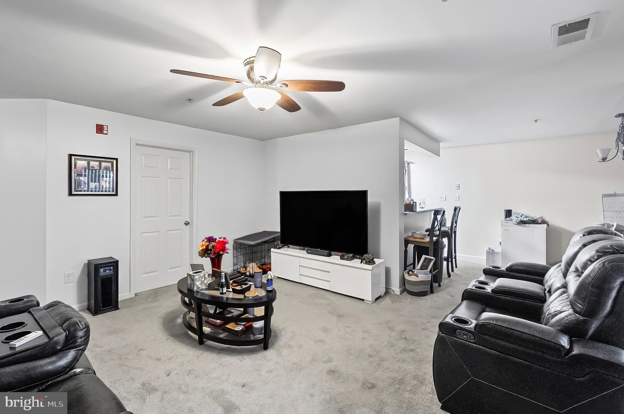 STONE RIDGE - Residential