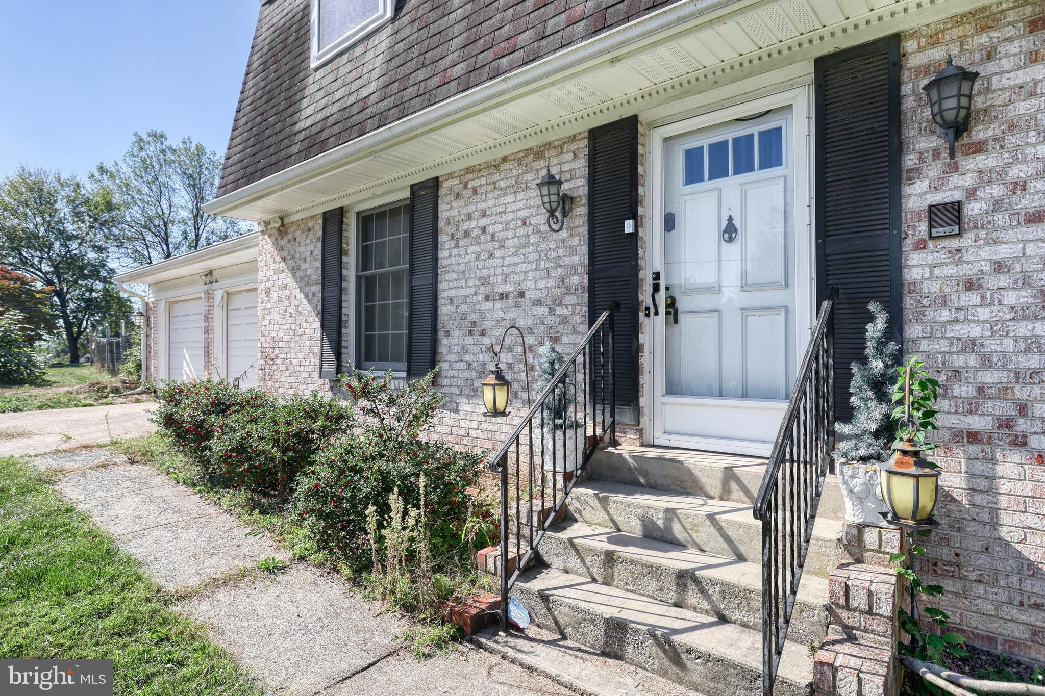 641 S 61ST STREET
