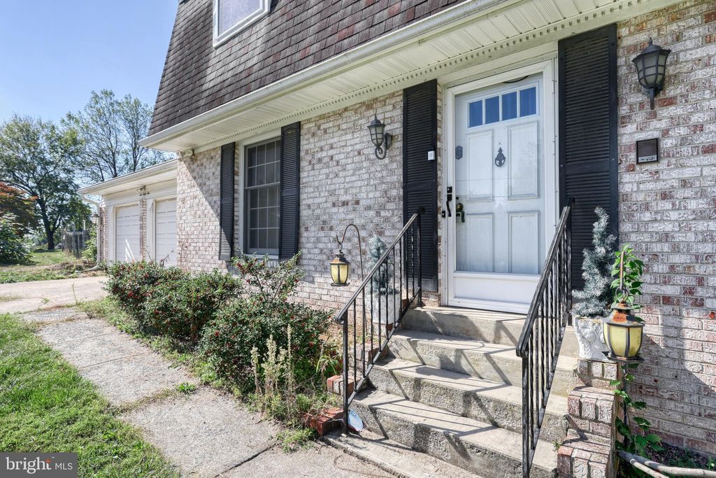 Photo of 641 S 61st Street, HARRISBURG, PA 17111 (MLS # PADA2050434)