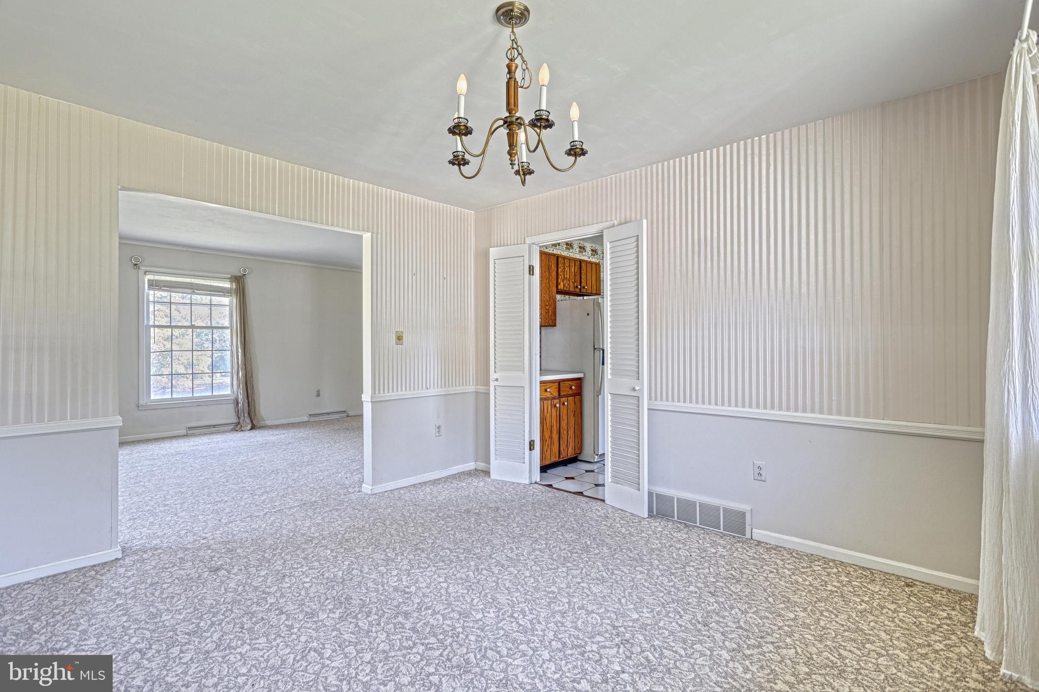 CHAMBERS HILL - Residential