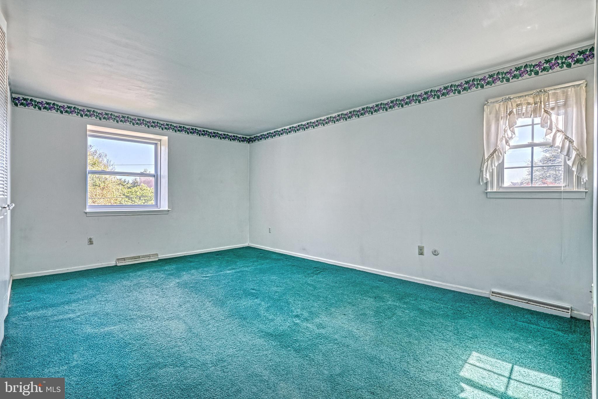 CHAMBERS HILL - Residential