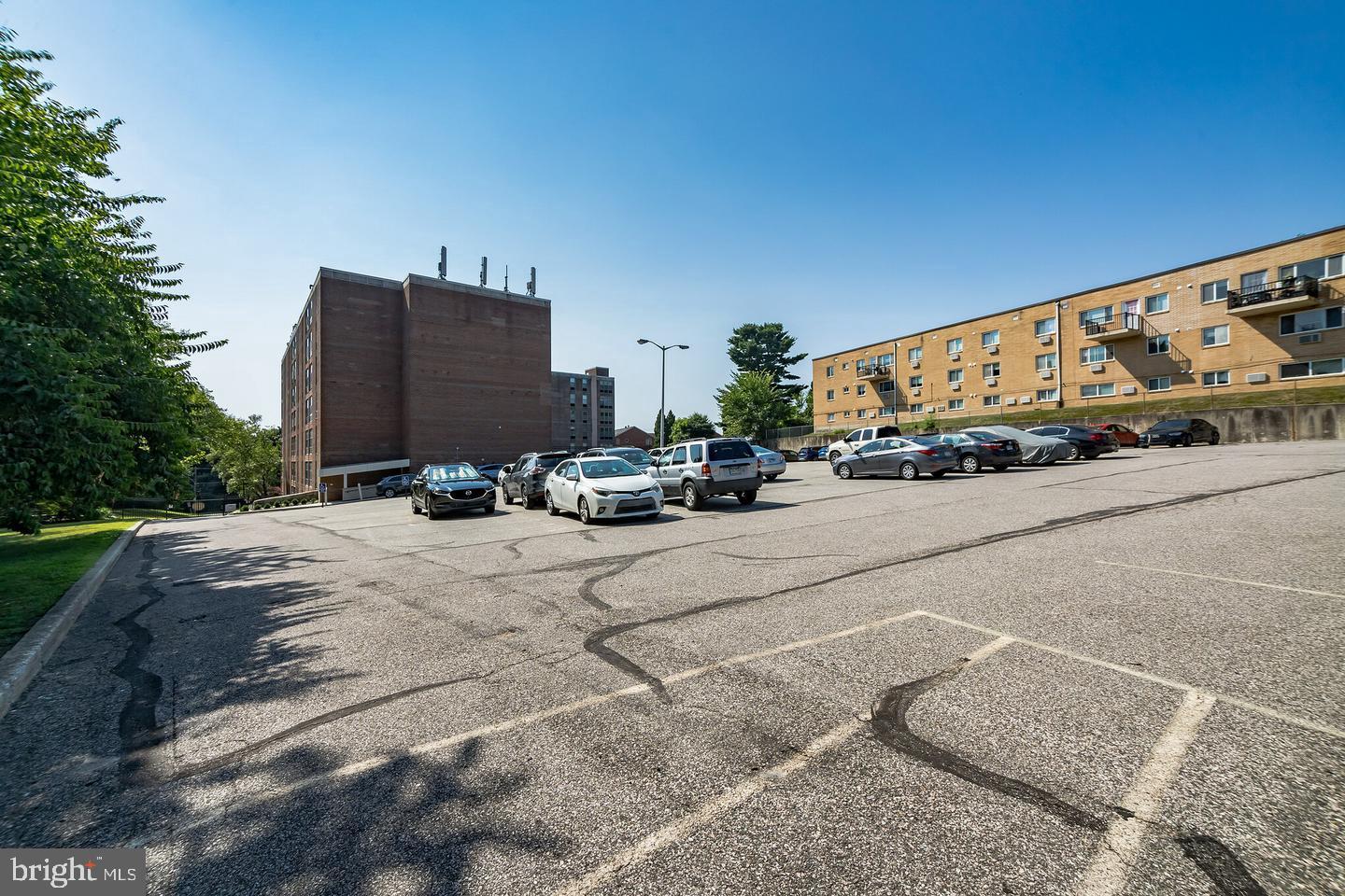 ROXBOROUGH - Residential Lease