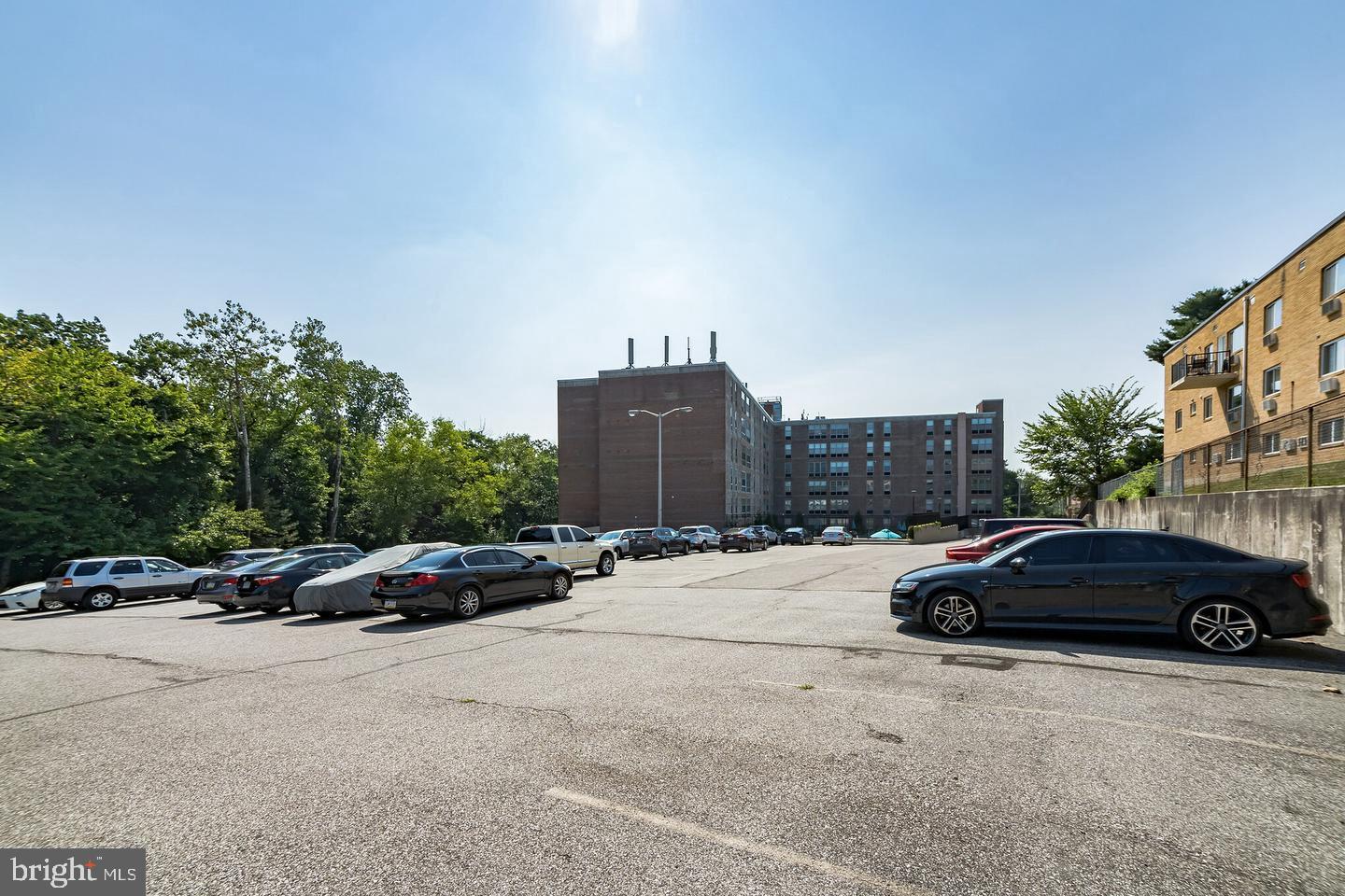 ROXBOROUGH - Residential Lease