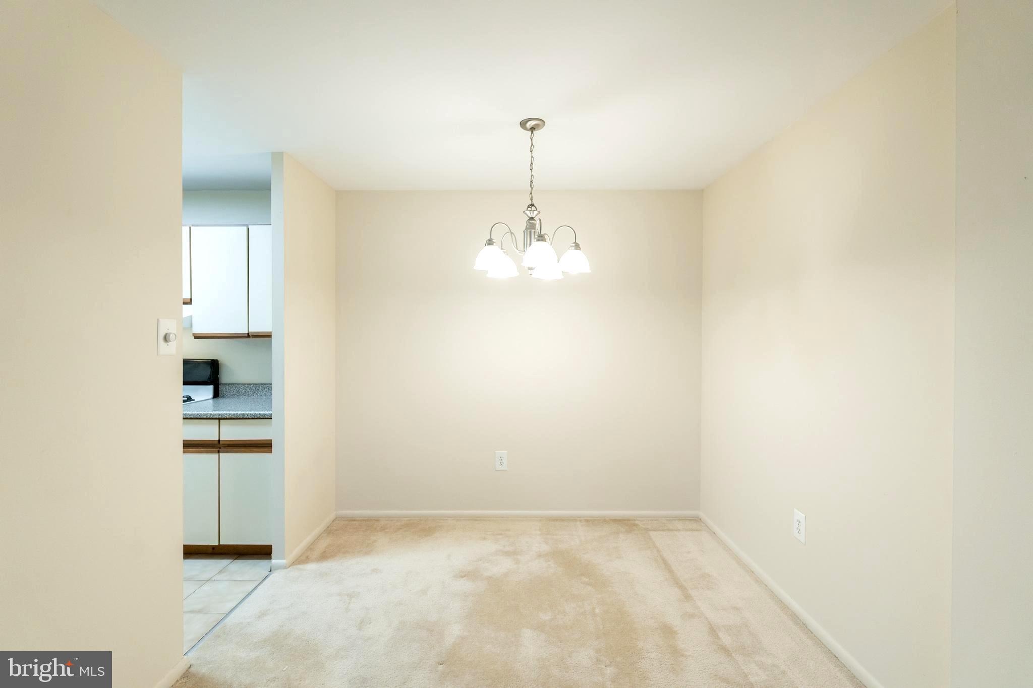 ROXBOROUGH - Residential Lease