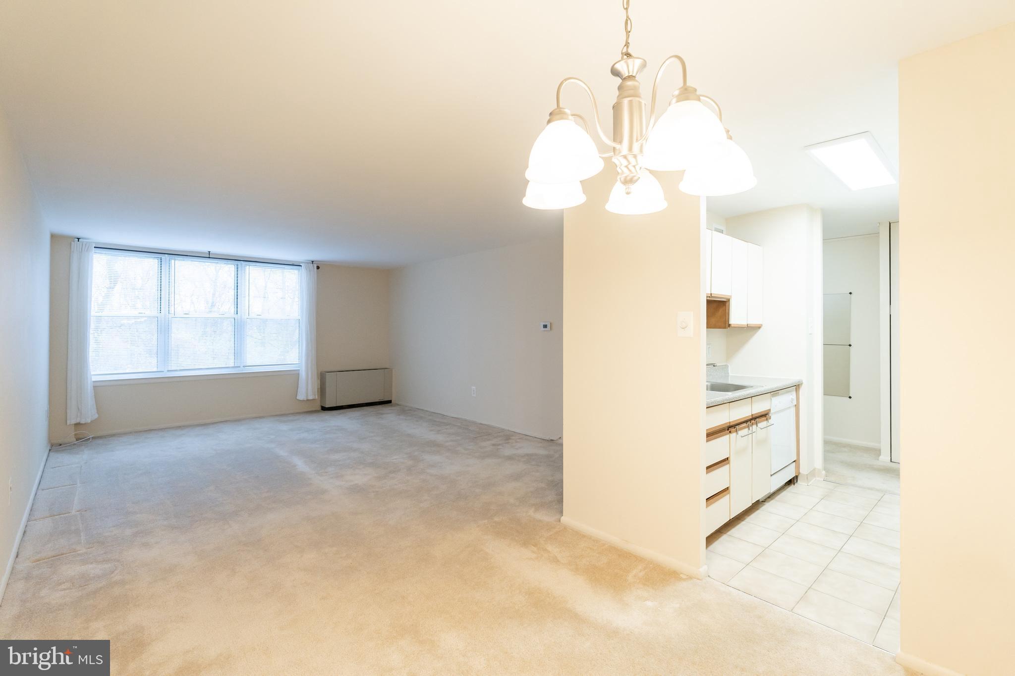 ROXBOROUGH - Residential Lease