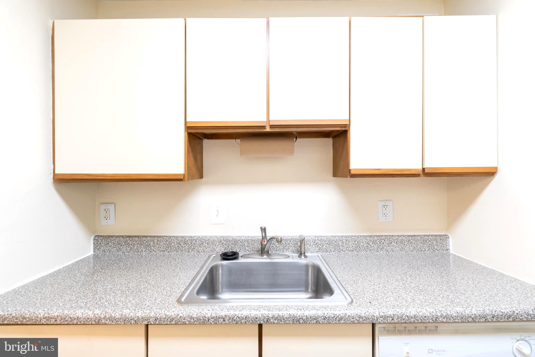 ROXBOROUGH - Residential Lease