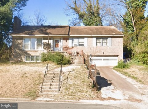 Photo of 3836 N Oakland Street, ARLINGTON, VA 22207 (MLS # VAAR2071842)