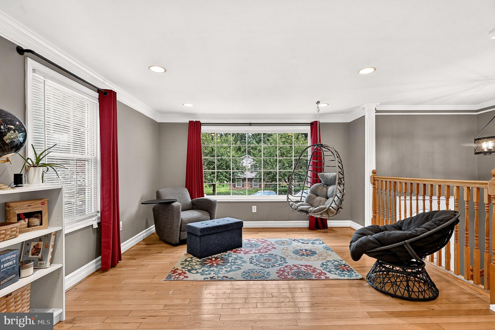 7920 FREEHOLLOW DRIVE