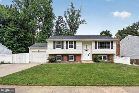 7920 Freehollow Drive, Falls Church, VA 22042 - #: VAFX2326092