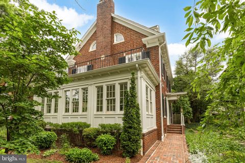 3109 CATHEDRAL AVENUE NW WASHINGTON DC 20008