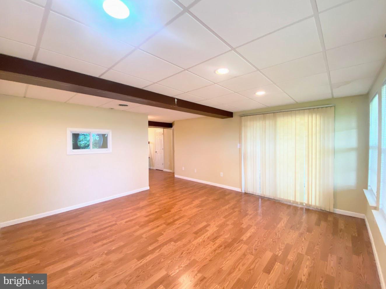 COVENTRY GLEN - Residential Lease