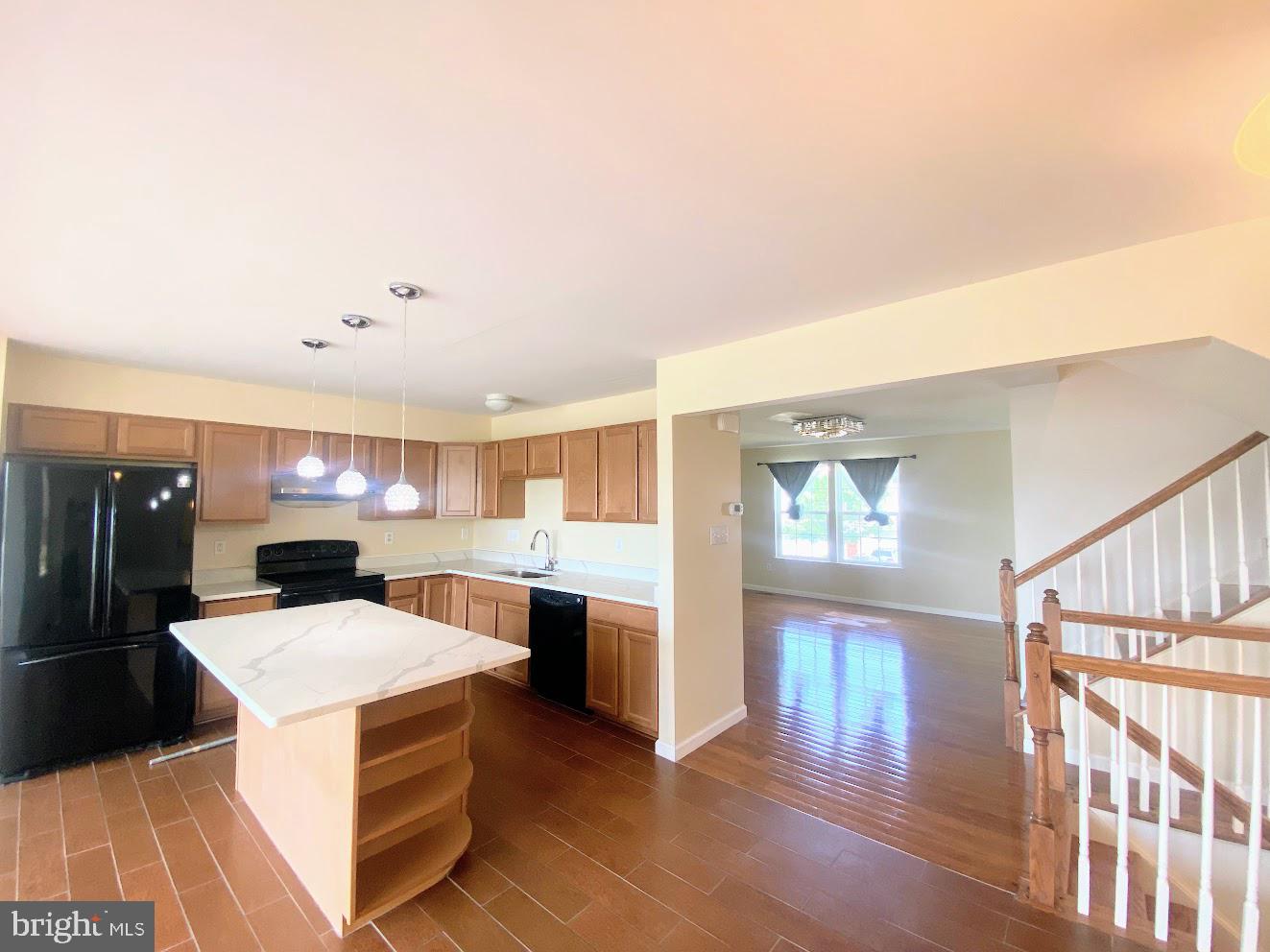 COVENTRY GLEN - Residential Lease