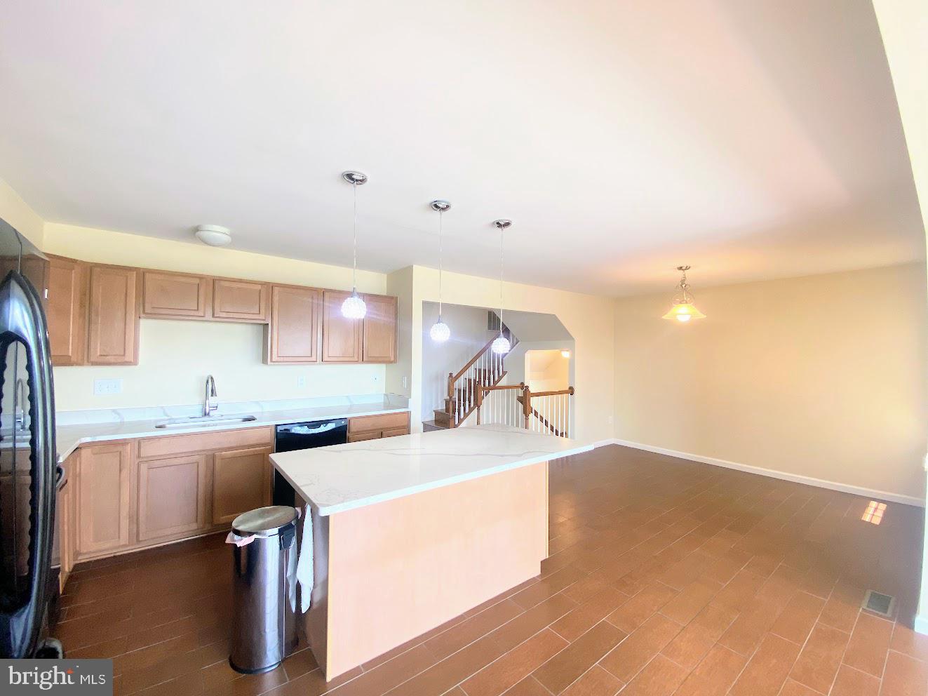 COVENTRY GLEN - Residential Lease